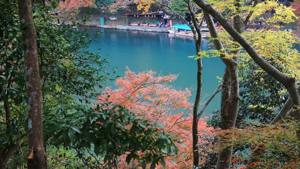 蝴蝶泉在云南什么地方?