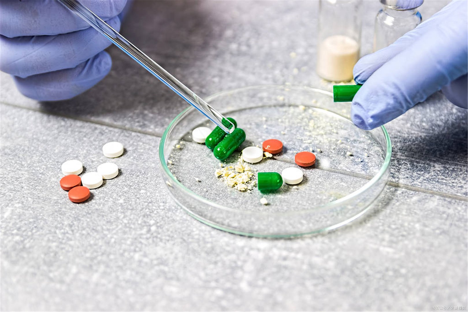 受毒品危害最严重的年龄组是？