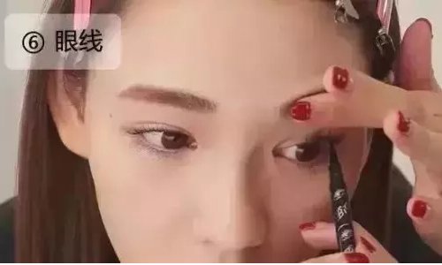 画淡妆的基本步骤是什么?