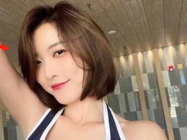 聂小雨钓鱼事件惹争议,她秀身材还是蹭流量?