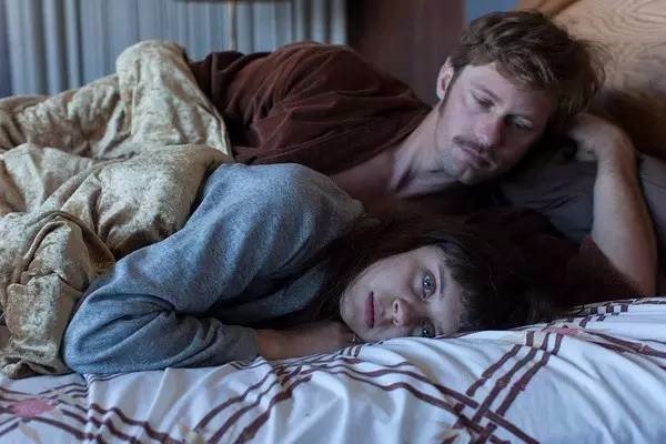 为什么俗语说“女人怀春，男人伤秋”呢？