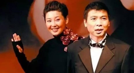 冯小刚对他毫无脾气，甘让徐帆和他拍吻戏，葛优到底有啥魔力？