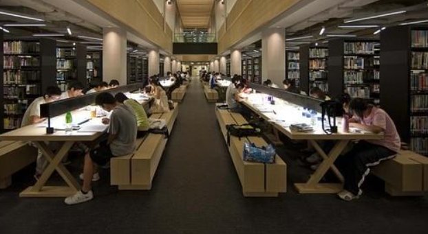 你觉得读高三累，还是上大学累？