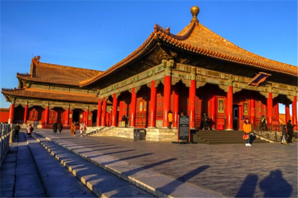 大年初一故宫迎首批游客,今年的游客为何比往年多?