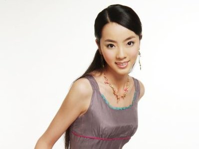 李思思都主持过什么节目？?