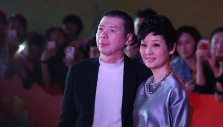 冯小刚对他毫无脾气，甘让徐帆和他拍吻戏，葛优到底有啥魔力？