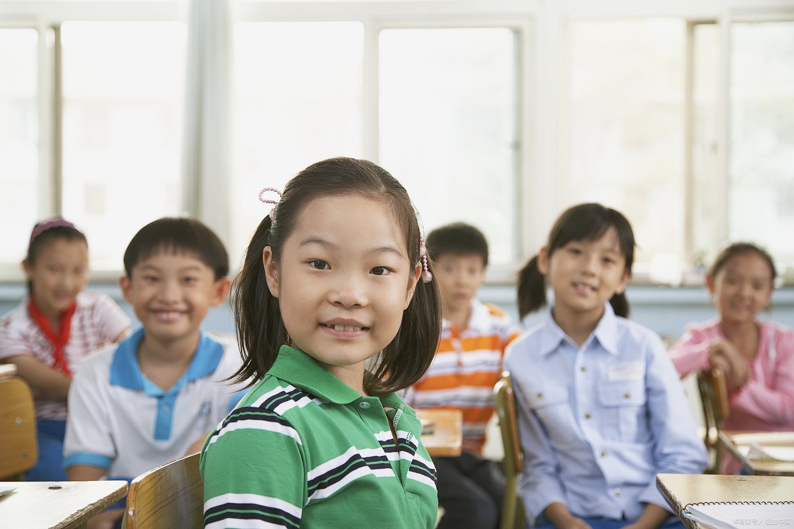 老师在班上孤立学生,家长怎么办最恰当?