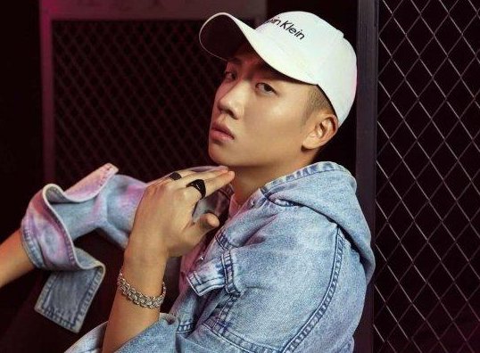 歌手杨和苏遭房东隐瞒租下赵英俊生前住所，具体是怎么一回事？