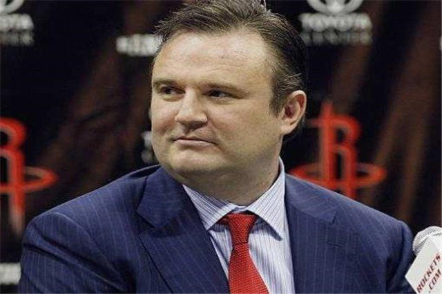 中国篮协宣布暂停和火箭队的合作,火箭队总经理下场如何?