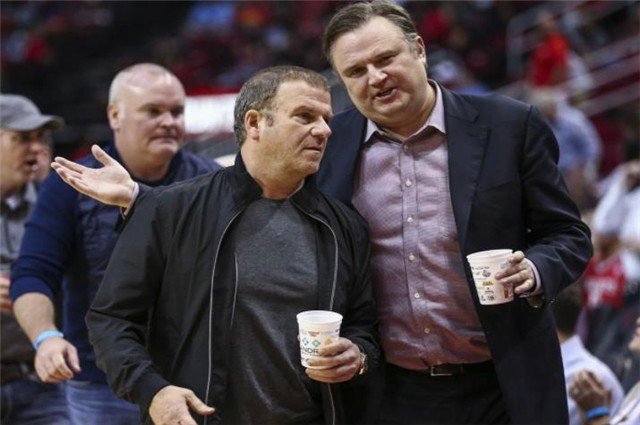 中国篮协宣布暂停和火箭队的合作,火箭队总经理下场如何?