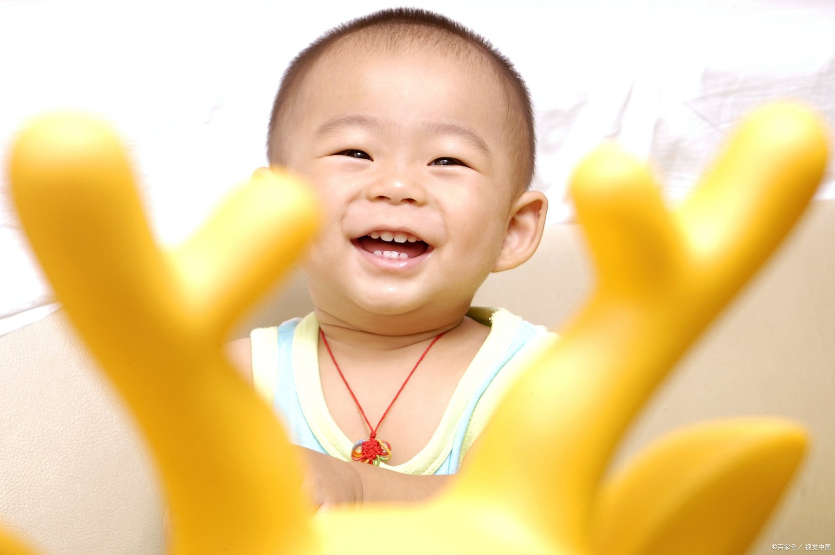 一岁的孩子应该如何教育？