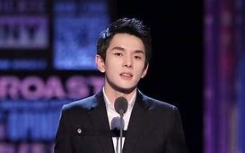 你知道李佳琦和刘柏辛的关系吗？