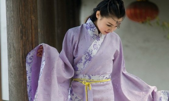 汉族的民族服饰是什么？