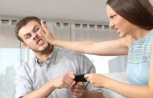 情侣之间唧唧歪歪是什么意思