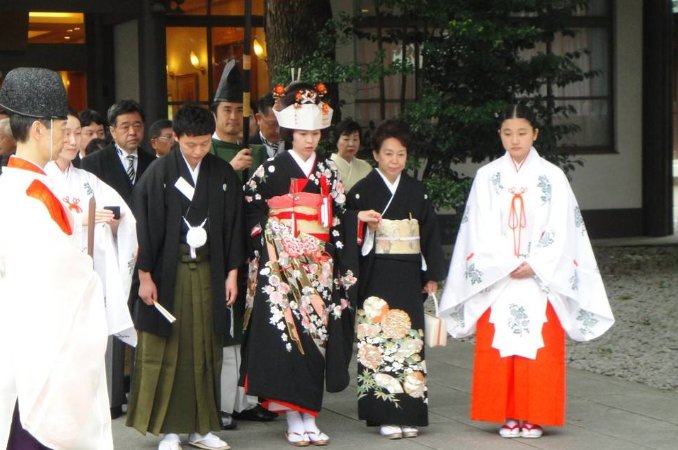 中国将在2020年实行一妻二夫制是谁传出来的