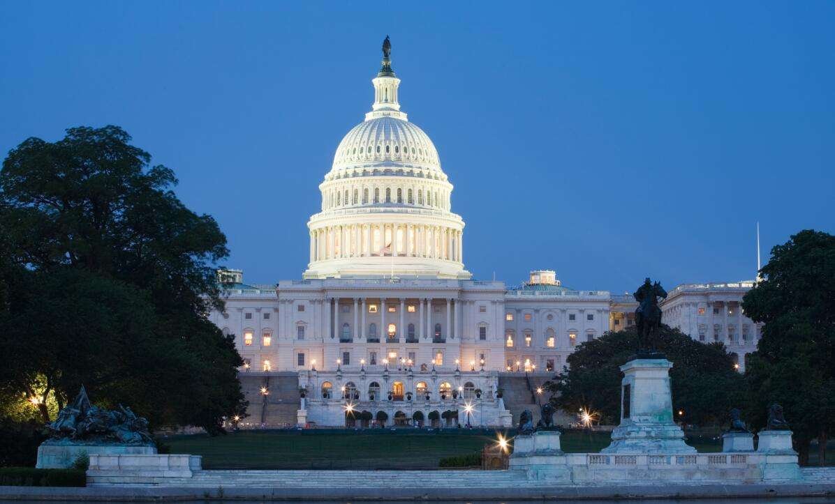 美国的首都叫什么名字？