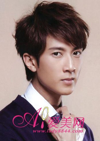 谁给我几张吴尊发型的图片。谢了