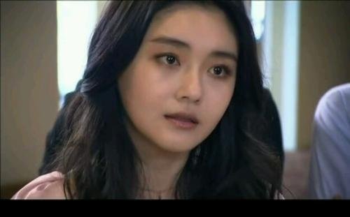 《泡沫之夏》里尹夏沫喜欢的究竟是谁?欧辰还是洛熙?