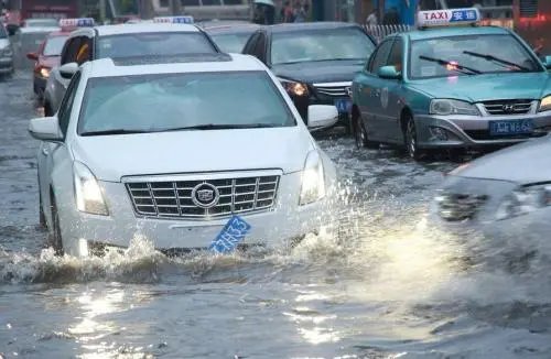 河南新乡2小时降水量超过郑州最大2小时降水量，当地采取了哪些举措？