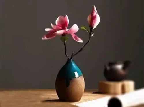 如何看待孙女返程爷爷雨中相送不肯离开这件事?