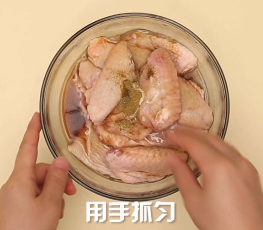 烤箱烤鸡翅温度和时间是多少?