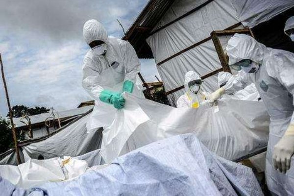 欧美对新冠奉行群体免疫,群体免疫要多年才可形成?