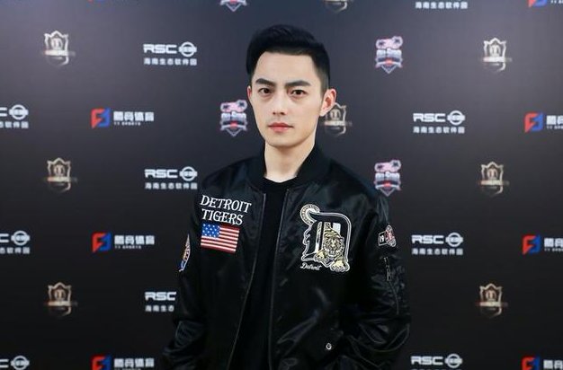 LOL主播智勋身高到底有多少?