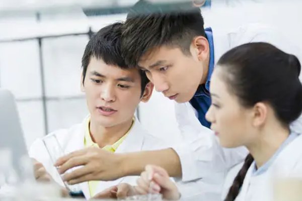 成年人的定义是什么？