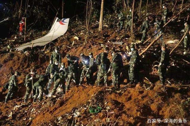 东航mu5735客机是从哪里到哪里的?坠毁时到底发生了什么?