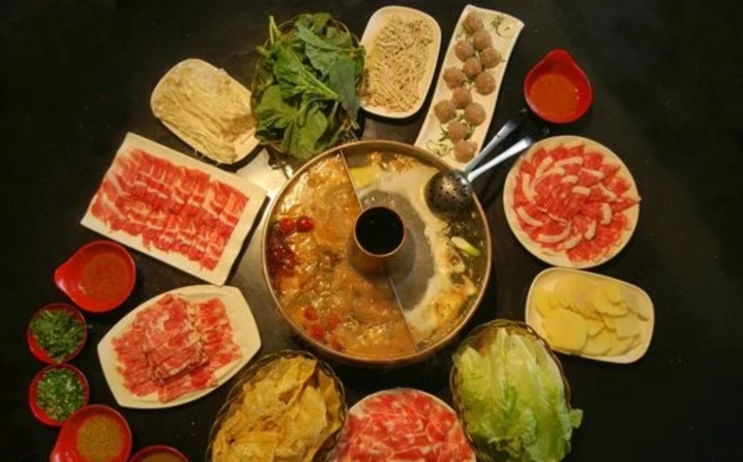 涮羊肉起源于哪个朝代？ 唐朝  宋朝  元朝