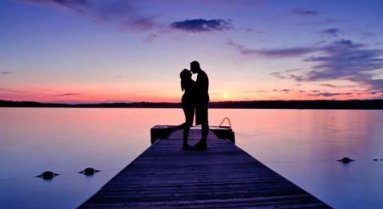 喜欢一个人需要理由吗?