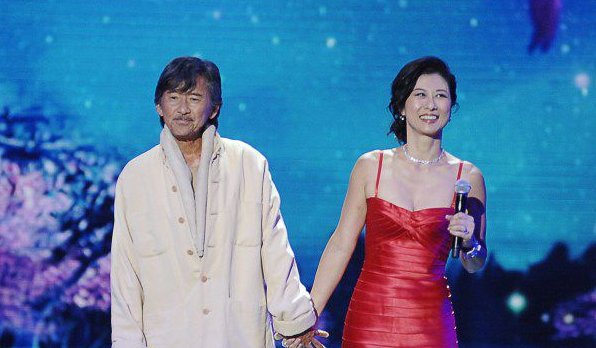 “我选择了你，你选择了我”是什么歌？