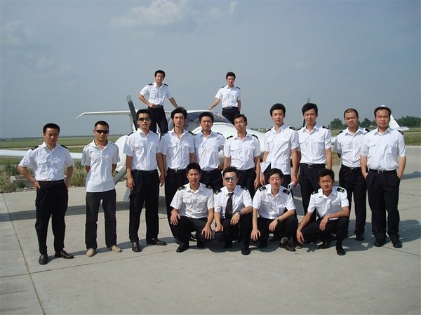 北京新亚研修学院的简介