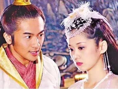 《刁蛮公主》司徒静的身份是啥？