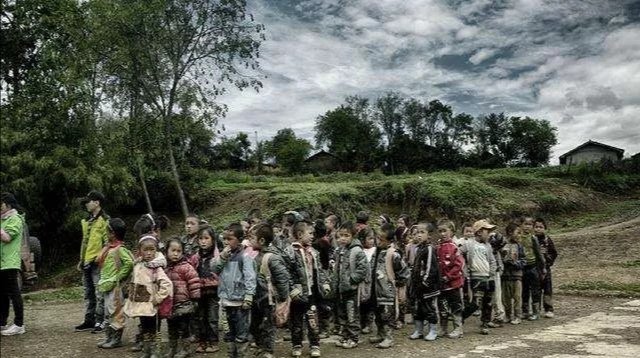 三年前凉山“格斗孤儿”事件的具体情况是怎样的？