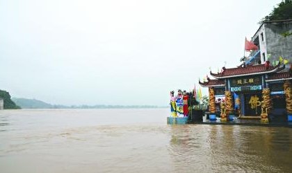 大水冲了龙王庙下一句是什么？