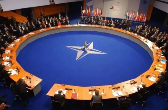 北约和欧盟的区别？