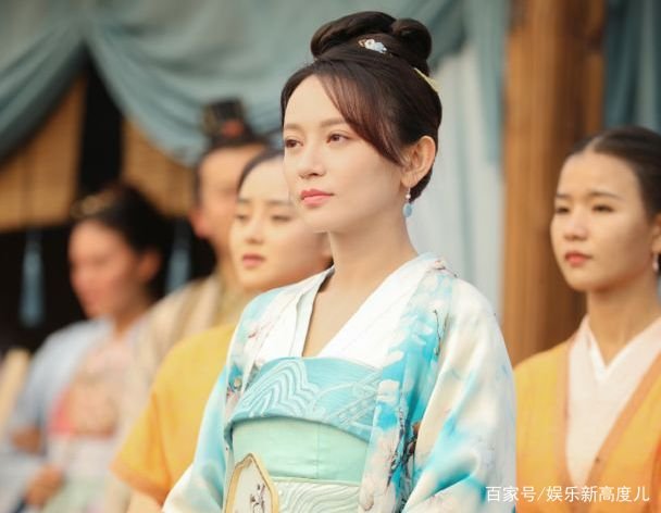 知否中的小公爷的母亲为什么后来接受了明兰？