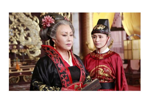 历史上上官婉儿和武则天什么关系?