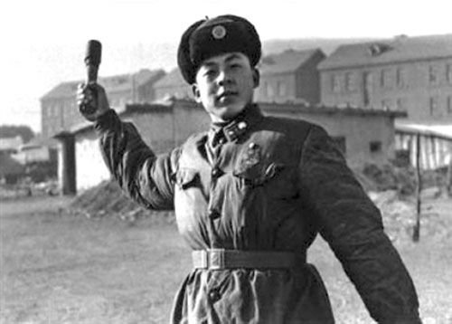 雷锋出生日和去世日期