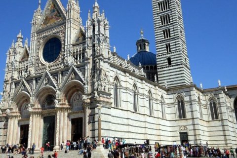 哥特式建筑的代表作是?