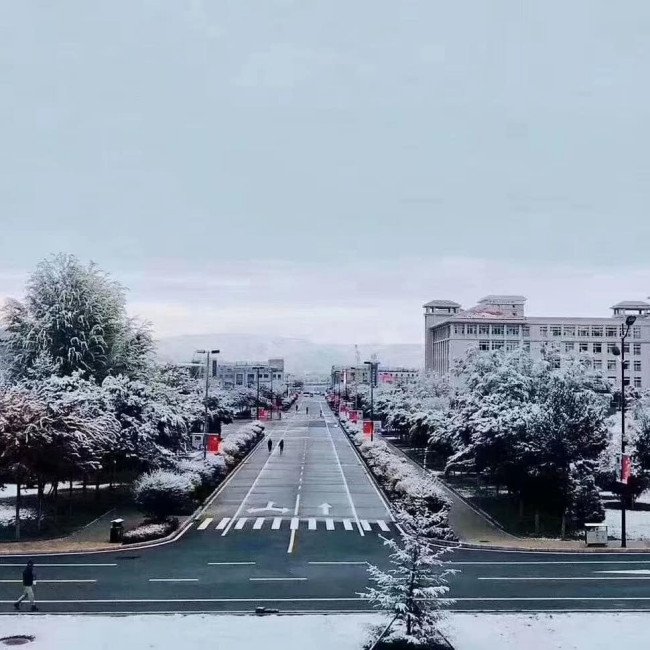 西北民族大学怎么样？实在点哈~谢谢！