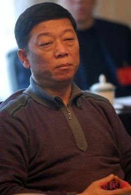 冯越欣的涉及案件