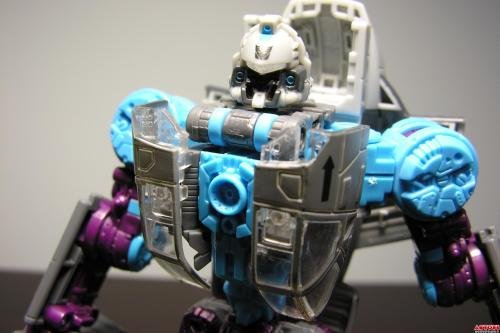 变形金刚有哪些级别?像航行家级、领袖级、加强版,有什么区别?