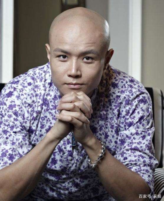 当年风光无限的主持人乐嘉,如今已经皈依佛门,乐嘉都经历了啥?