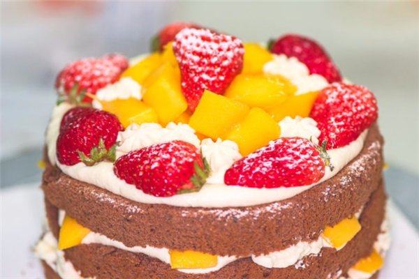 办案民警与嫌犯同一天生日,他们是如何过这个生日的?