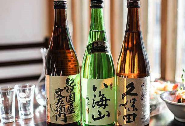 韩国的烧酒是什么味儿?和中国的煮酒味道一样吗?