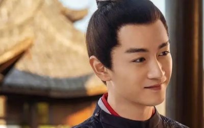 陈晓微博在线回复网友评论,5G冲浪变搞笑男,为什么很多人喜欢他?