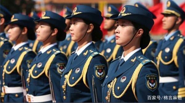 女生当兵好吗？对将来有什么好处或坏处，请都说说，谢了。