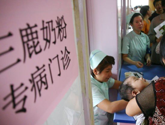 关于网红曲奇产自黑作坊，引申出我国食品安全方面的担忧？